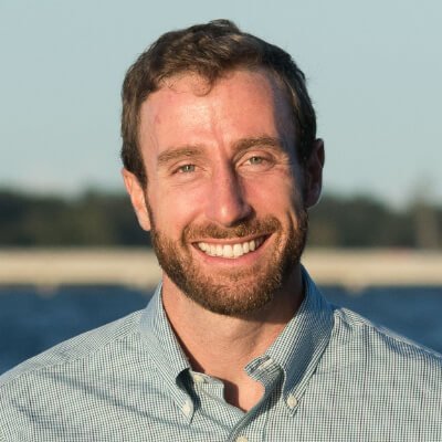 Dr. MacKenzie Farnham is th e lead dentist.