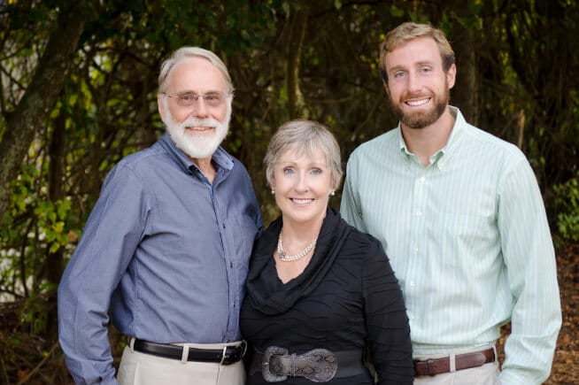 A picture of the dentists in the Farnham family.