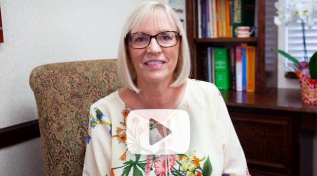 Marsha LeDuke's telling her experience at Farnham Dentistry
